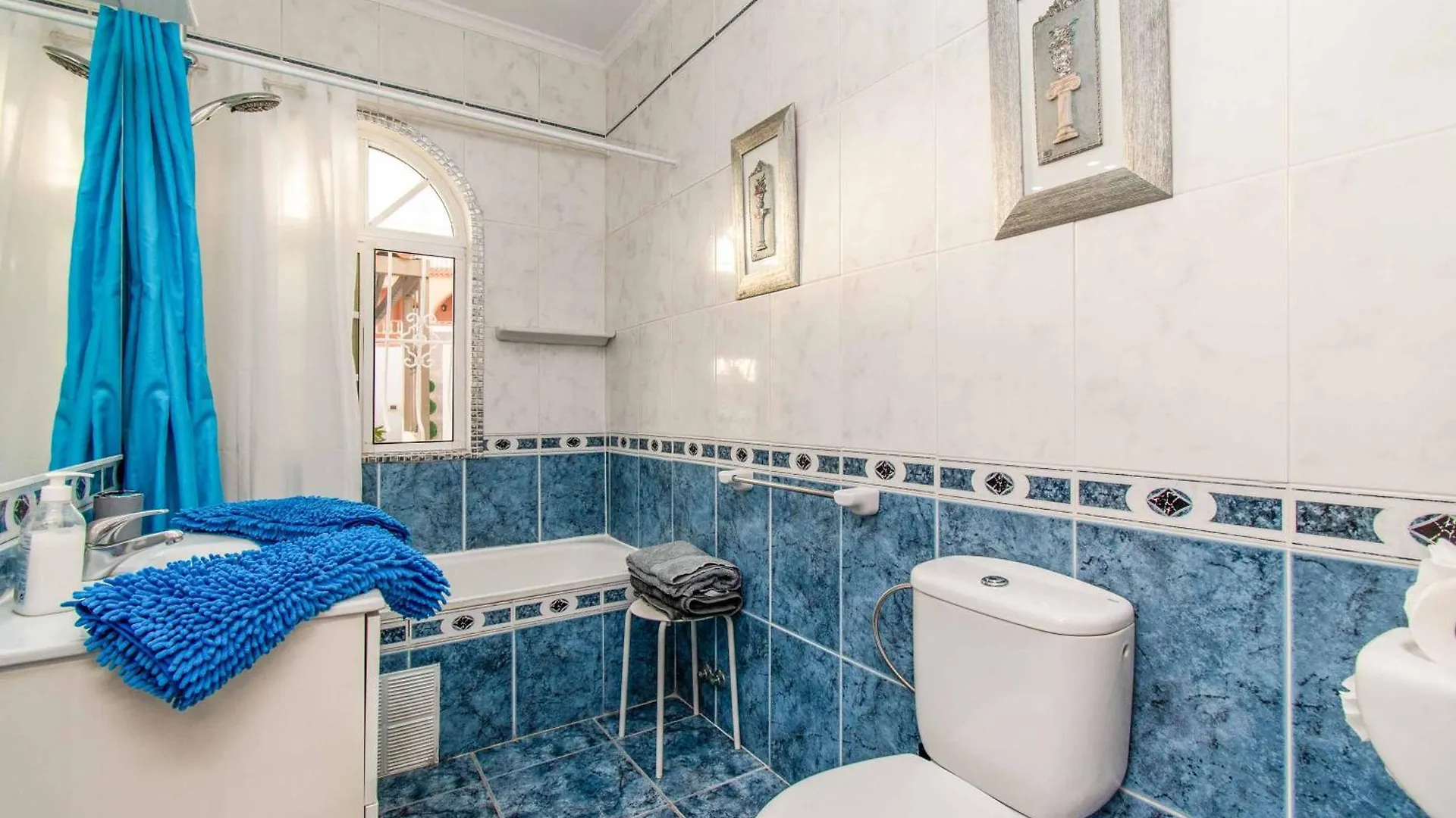 Villa Venecia Callao Salvaje